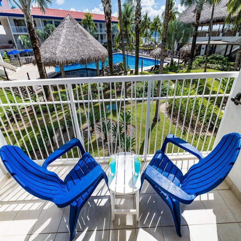 Margaritaville Beach Resort Playa Flamingo Bagian luar foto